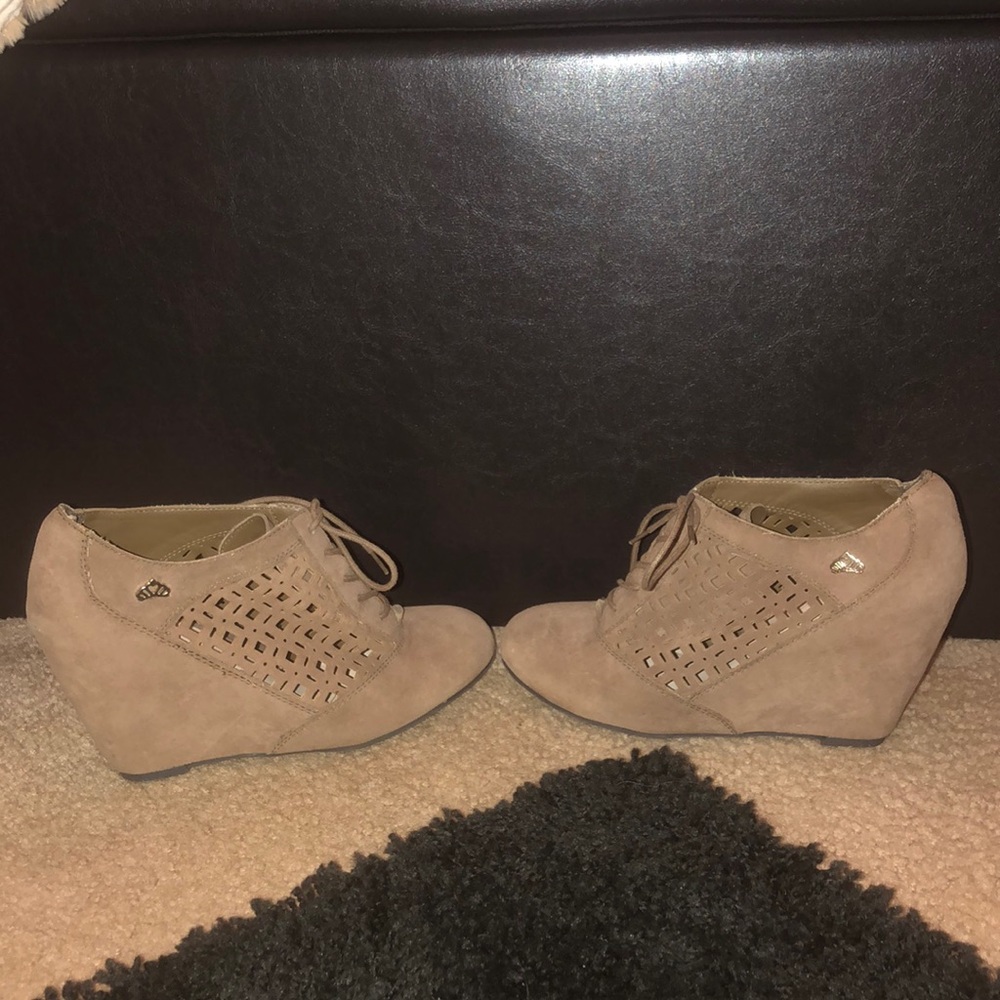 Wedges - Picture 2 of 5